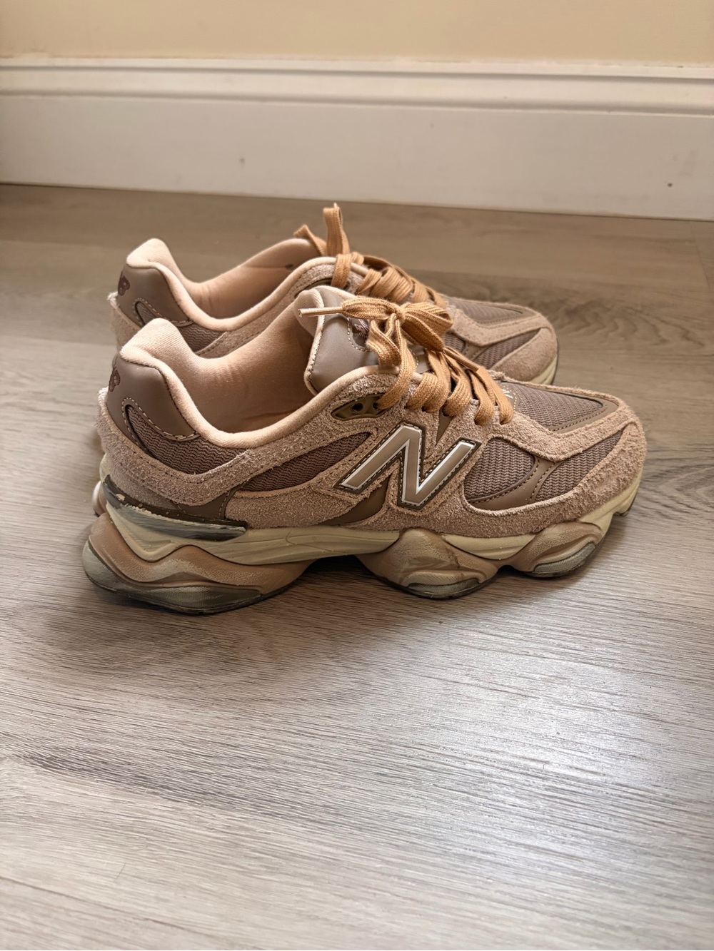New Balance Women's Beige/Tan Suede & Mesh Sneaker
